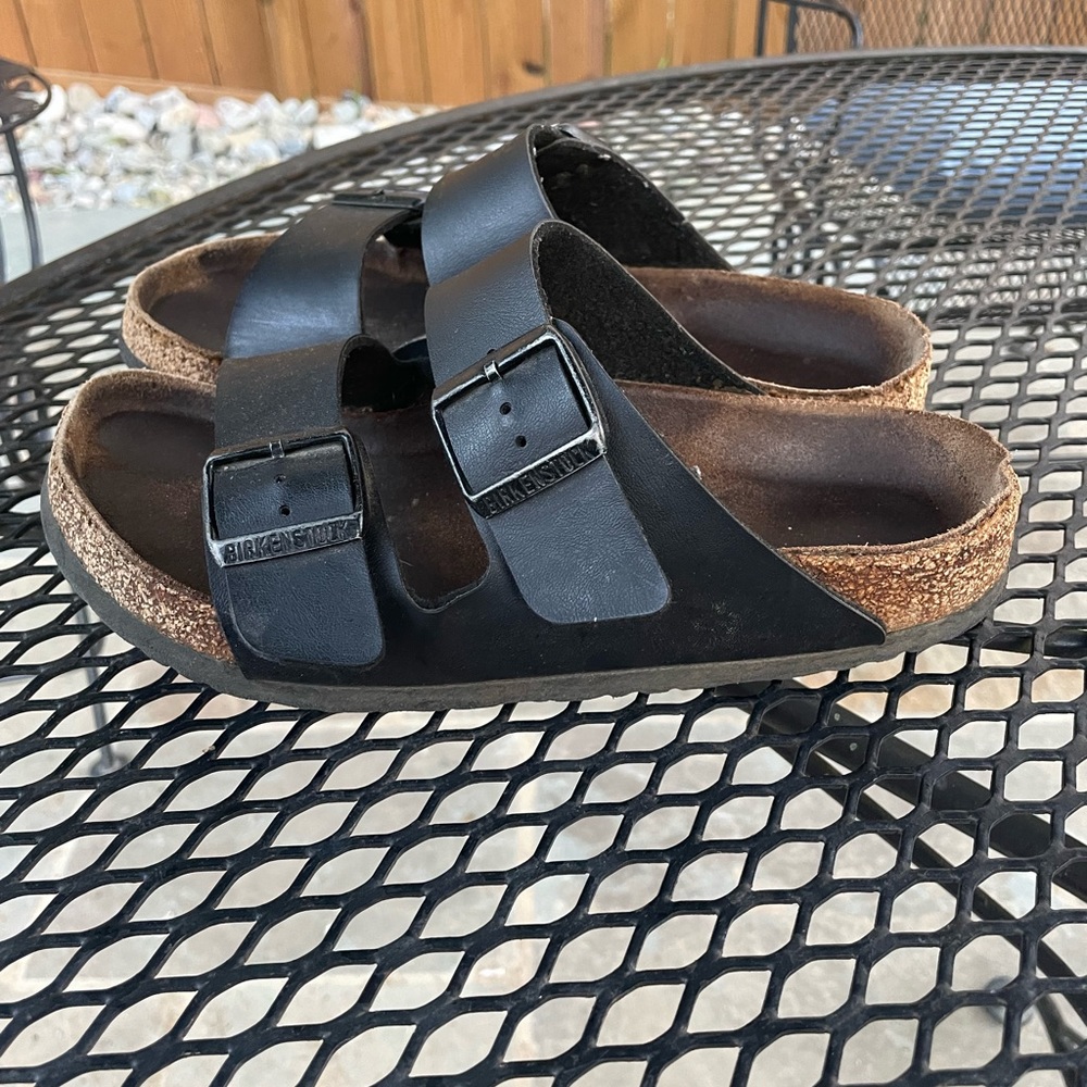 Black leather Birkenstocks size 38